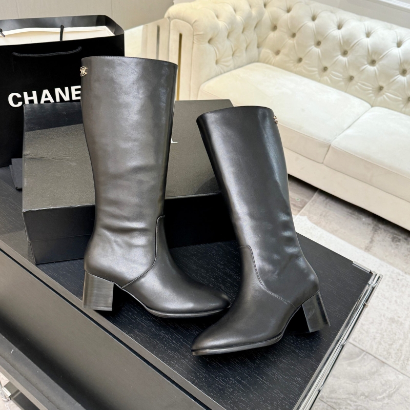 Ch**el boots
